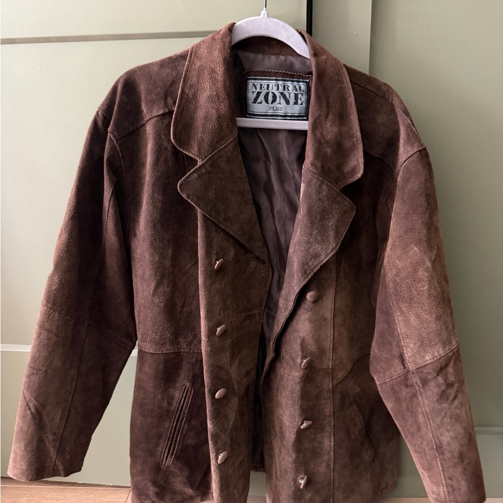 Vintage Women's Brown Suede Jacket